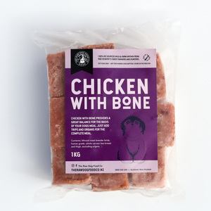 An image of a packet of frozen chicken pet food mince. 